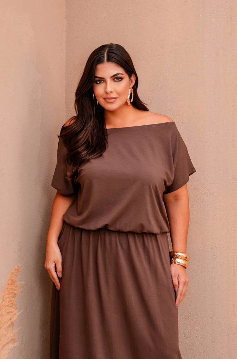 Vestido ombro a ombro